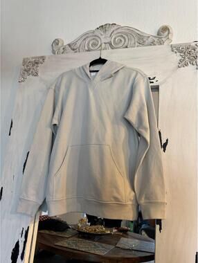 Lululemon hoodie size 6